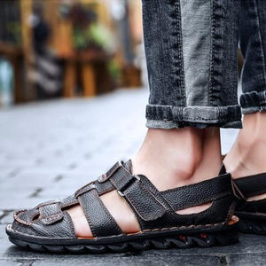 Men covered toe slip on outdoor comfortable walking sandals