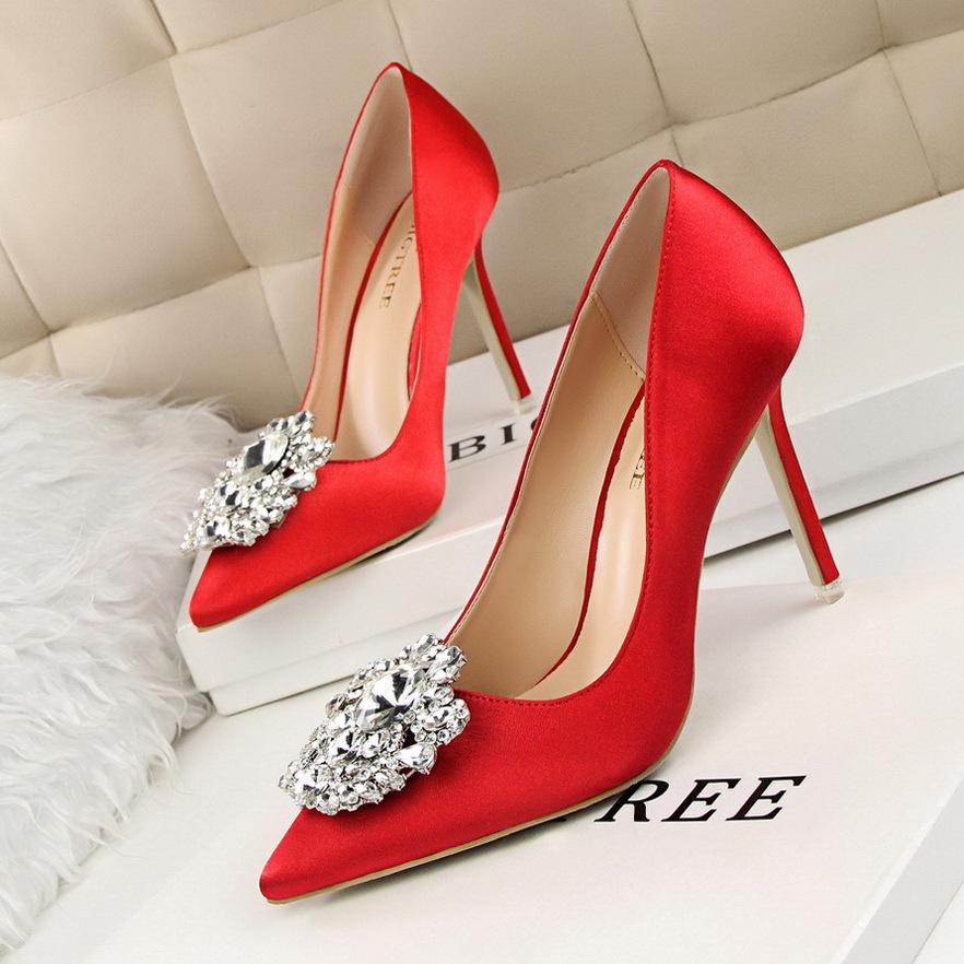 Women pointed toe rhinestone flower stiletto sexy prom heels