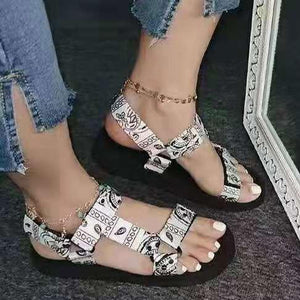 Women summer peep toe slip on flat sandals
