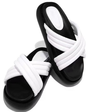 Women solid color criss cross strap summer flat slide sandals