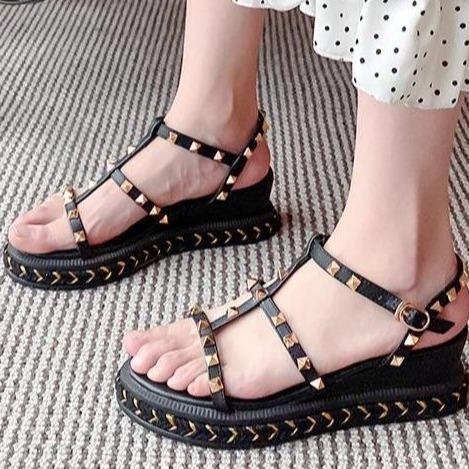 Women bohemian hollow studde strap thick sole wede sandals