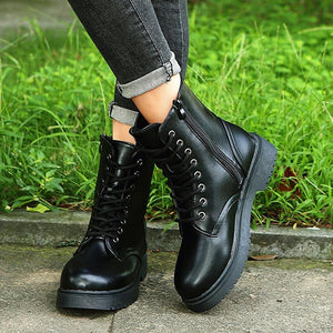 Women chunky platform side zipper short lace up boots