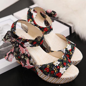 Women's floral print boho platform wedge sandals with buckle strap