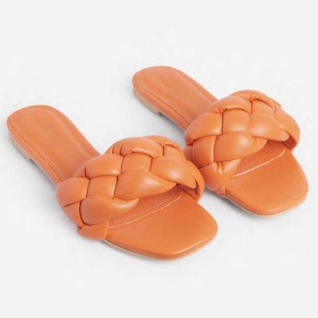 Wemen's woven strap open sqare toe slides