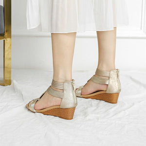 Women's boho T-strap buckle strap peep toe sandals with back zipper