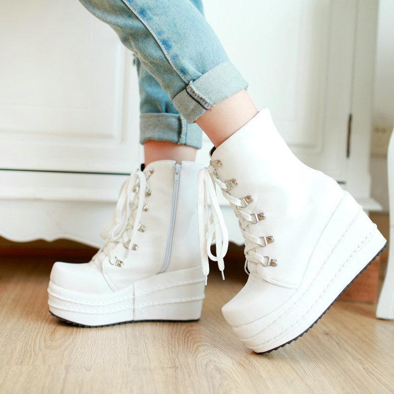 Women lace up chunky platform short ankle boots