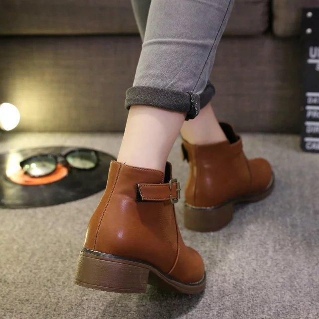 Woman Fashion Platform Round Toe Buckle Strap Ankle Martin Boots