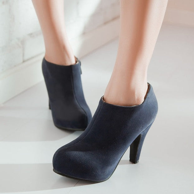 Women short round toe side zipper chunky heel platform boots