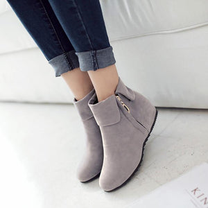 Women fashion turn down side zipper short flat boots