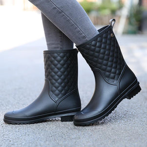 Women's quilted mid calf rain boots flat fashion rain boots