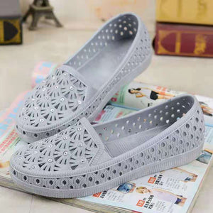 Women summer closed toe hollow slip on nurse flat sandals