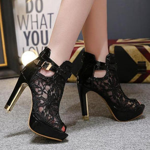 Women hollow floral lace peep toe platform buckle strap high heels