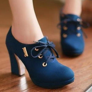 Women solid color chunky high heel platform lace up boots