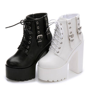 Women high block heel lace up lace up platform boots