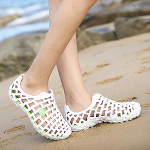 Breathable Hollow Out Pure Color Flat Casual Water Sandals For Beach - GetComfyShoes