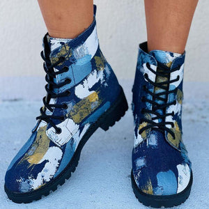 Women graffiti chunky low heel short lace up boots