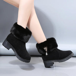 Women chunky heel rhinestone pendant faux fur short snow boots