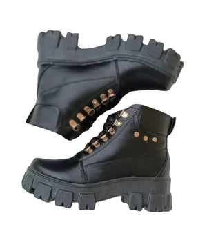 Women chunky platform boots | Non slip studded ankle boots | Round toe lace up boots