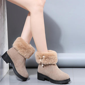 Women chunky heel rhinestone pendant faux fur short snow boots