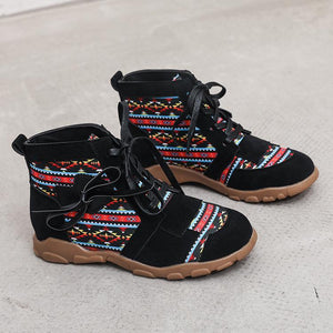 Women lace up pattern ankle short flat boots