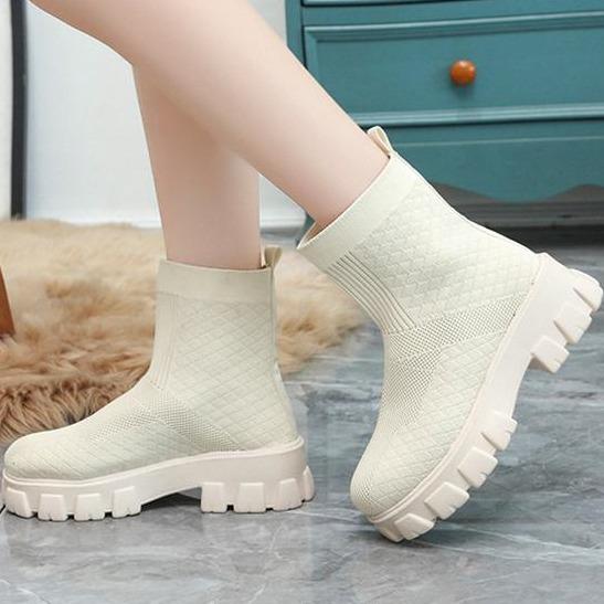 Women chunky platform solid color knit sock booties