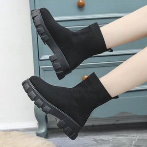 Women chunky platform solid color knit sock booties