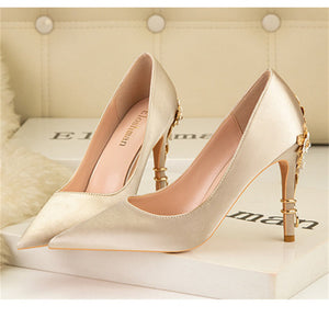 Women silk pointed toe metal flower decor stiletto high heels