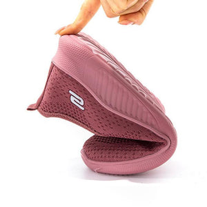 Women comfortable walking knit breathable slip on sneaker
