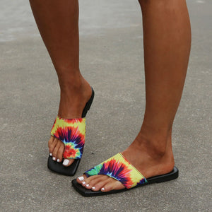 Women flower printed summer beach clip toe slide flat sandals