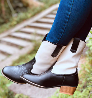 Women's fashion black white patchwork mid-calf cowboy boots