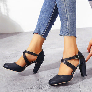 Women closed toe crisscross buckle strap chunky heels