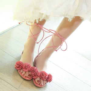 Women peep toe flower decor crisscross lace up hollow flat sandals