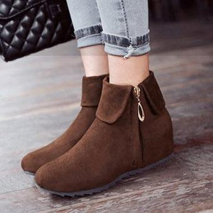 Women fashion turn down side zipper short flat boots