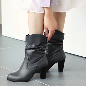 Women western slip on solid color short chunky high heel boots