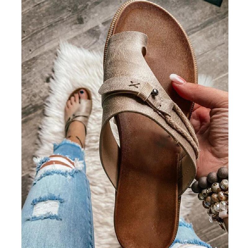 Women new fashion clip toe slide flat sandals
