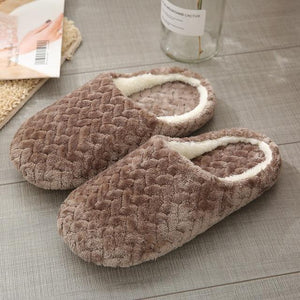 Womens's plush warm house shoes anti-slip wtinter indoor slippers closed toe